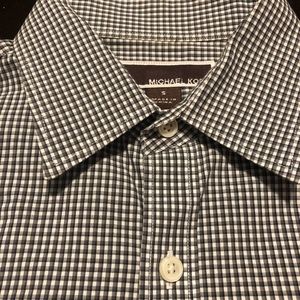 MICHAEL KORS CHECKERED SHORT SLEEVE BUTTON DOWN